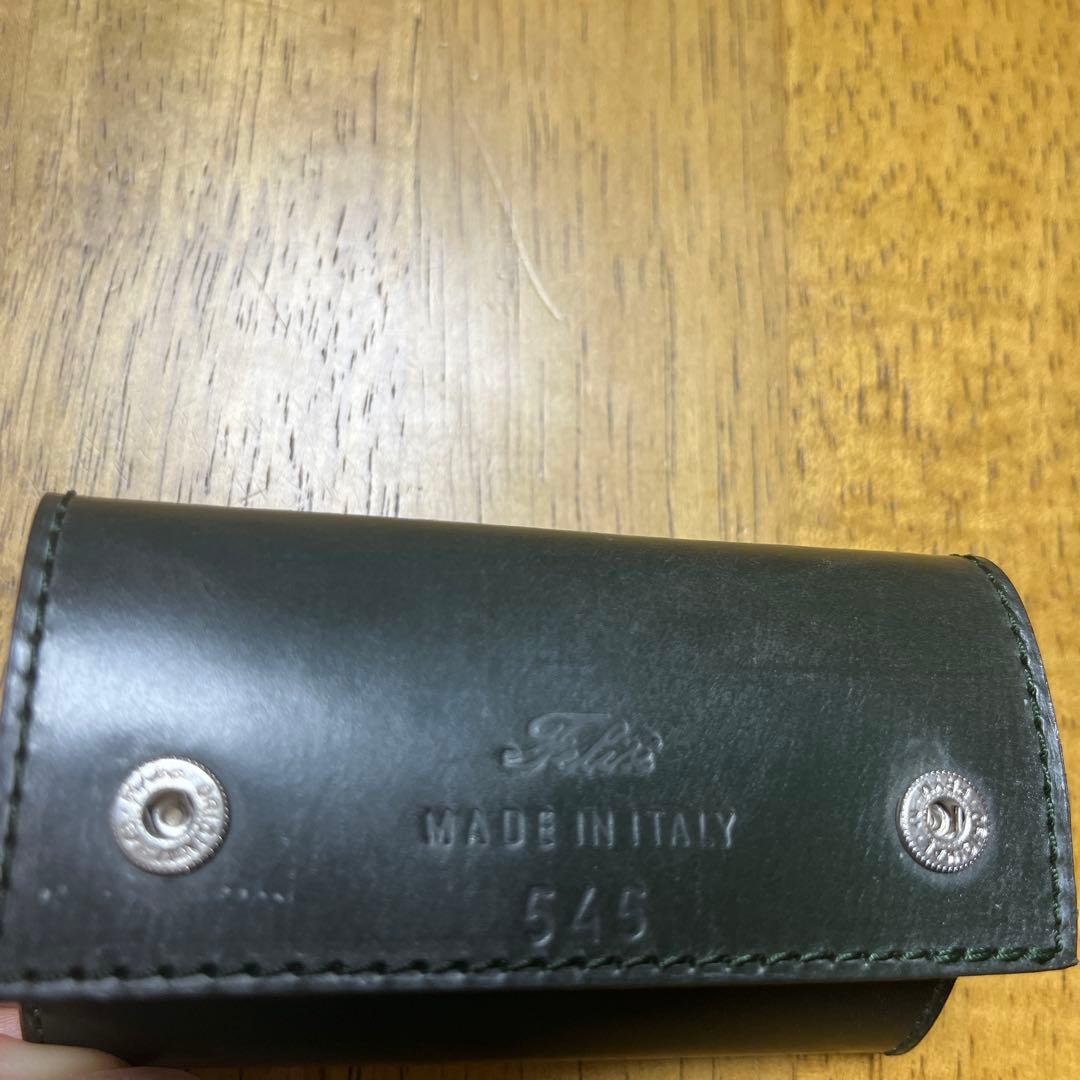 新品未使用　フェリージレザーキーケース　レザーストラップ、ショッパーとリボン付き