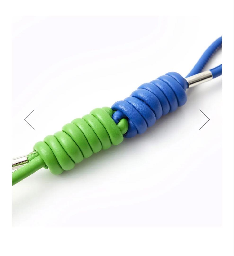 【新品未使用・送料込】ajew iPhone15 Pro ケース＋ストラップ