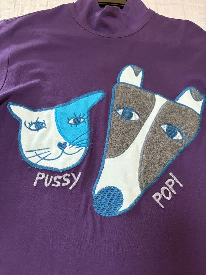 『新品未使用』⭐️トクコプルミエヴォル⭐️紫地犬と猫の刺繍長袖ワンピースチュニック❣️