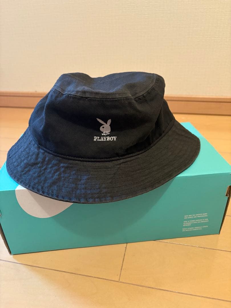 PLAYBOY ブラック バケットハット フリーサイズ ハット 帽子
