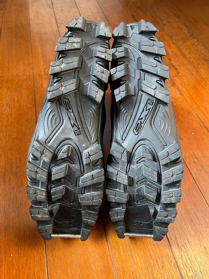 Salomon X-ADV ８　スキーブーツ ブラック　サイズ27