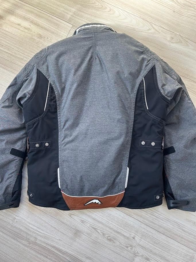 KUSHITANI クシタニ K-2659 ヴィターレジャケット グレー LL