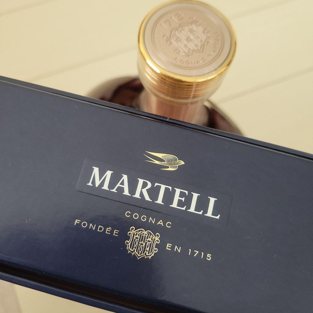 MARTELL XO コニャック　700ml