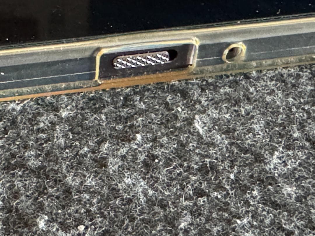 Lenovo Legion Tab Y700 2022(初代) イヤホン端子搭載