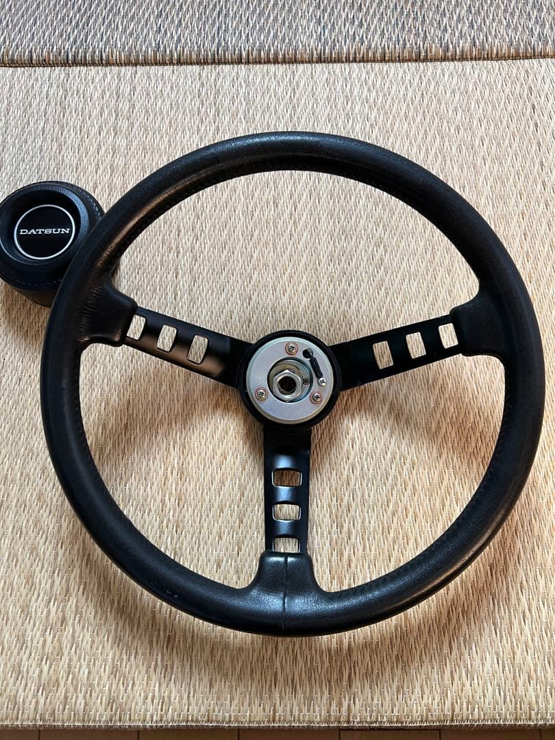 【とむさん専用】フェアレディZ s30 ダットサンコンペハンドル当時物(中古品)