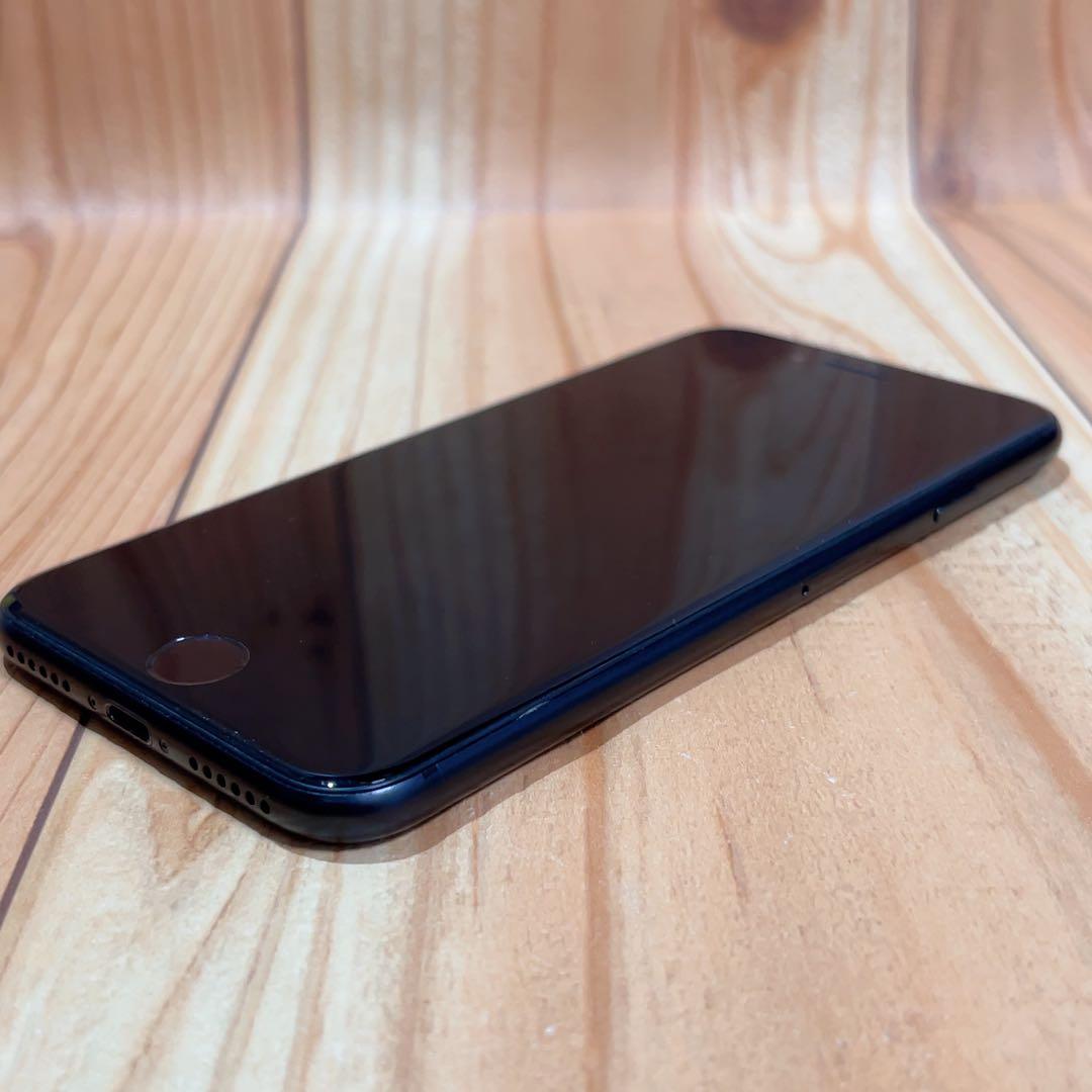 SIMフリー 本体 iPhone SE2 64 GB 616 ブラック 電池新品