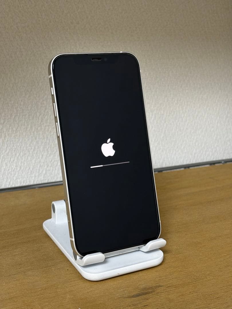 Apple iPhone 12 64GB ホワイト 本体 SIMフリー