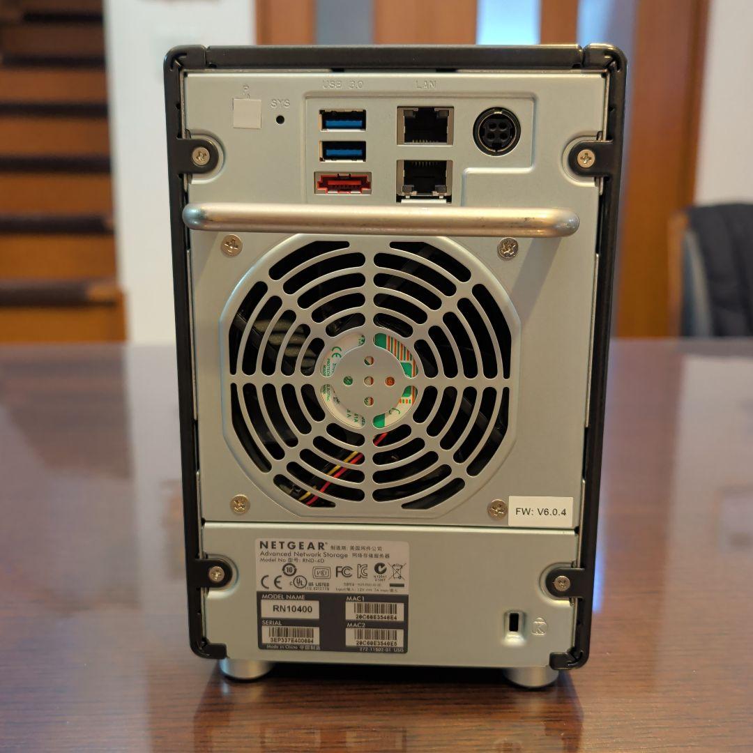 NETGEAR ReadyNAS 104/HDD　10TB★　新品予備HDD付