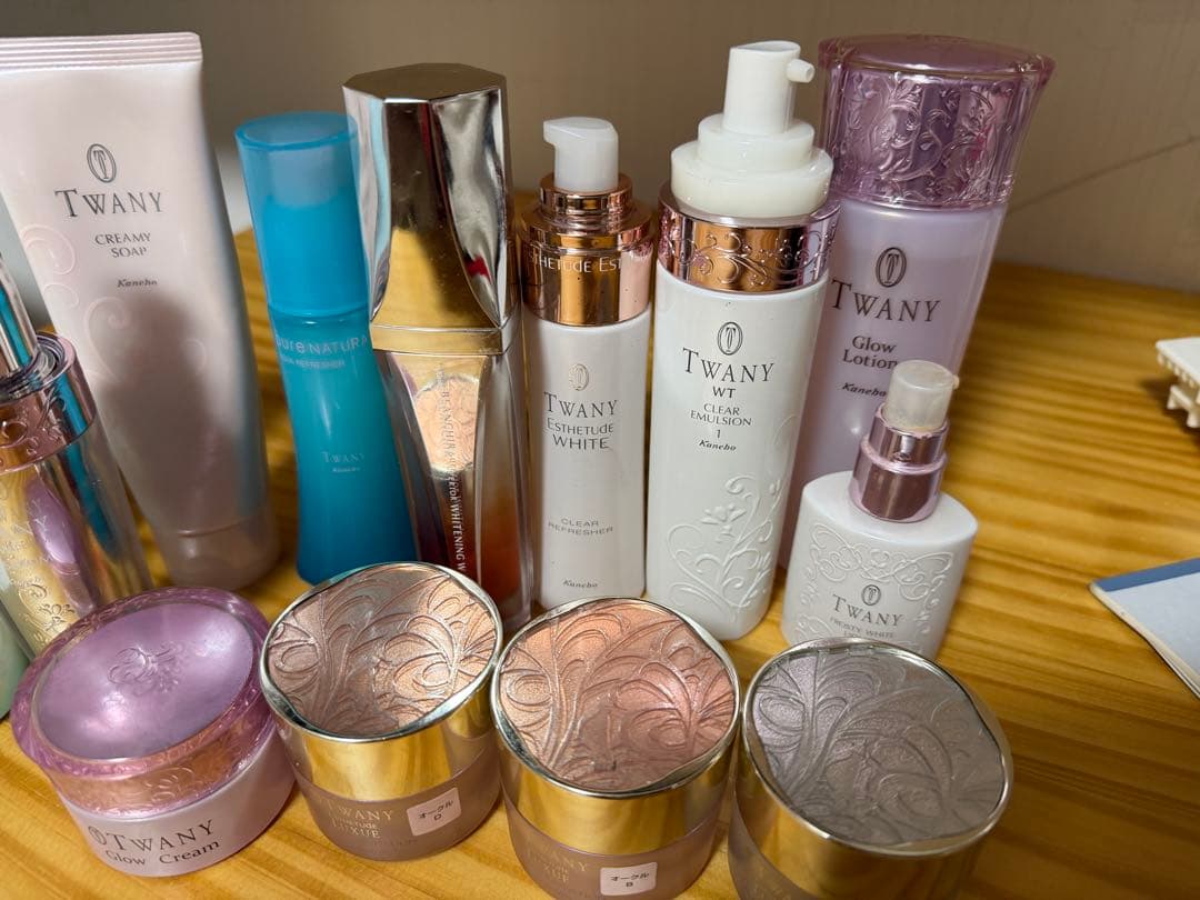 TWANY カネボウ　まとめ売り　セット　WT 乳液　ファンデーション　別売り可