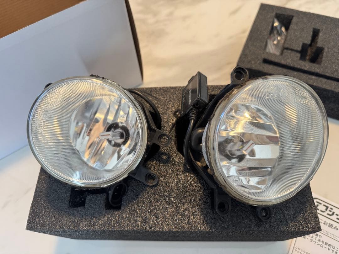 30アルファード☆エフシーエル☆ イエロー×ホワイト フォグランプユニット