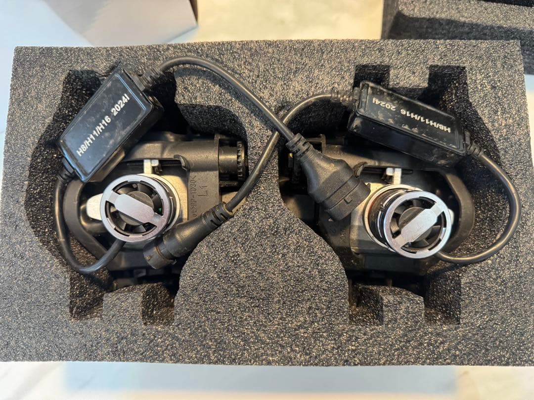 30アルファード☆エフシーエル☆ イエロー×ホワイト フォグランプユニット