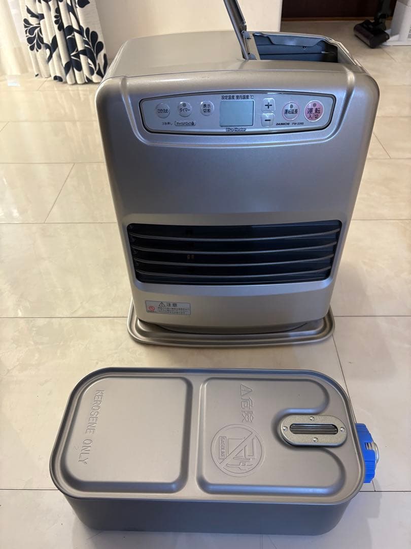 DAINICHI ダイニチ　ブルーヒータ　ファンヒーター　美品　送料込　即日発送