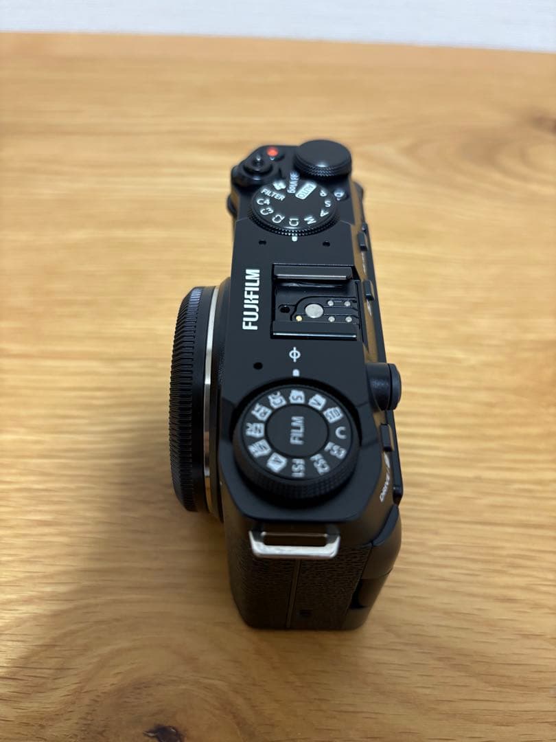 【美品】富士フイルム X-M5 ボディ ブラック FUJIFILM【おまけ付き】