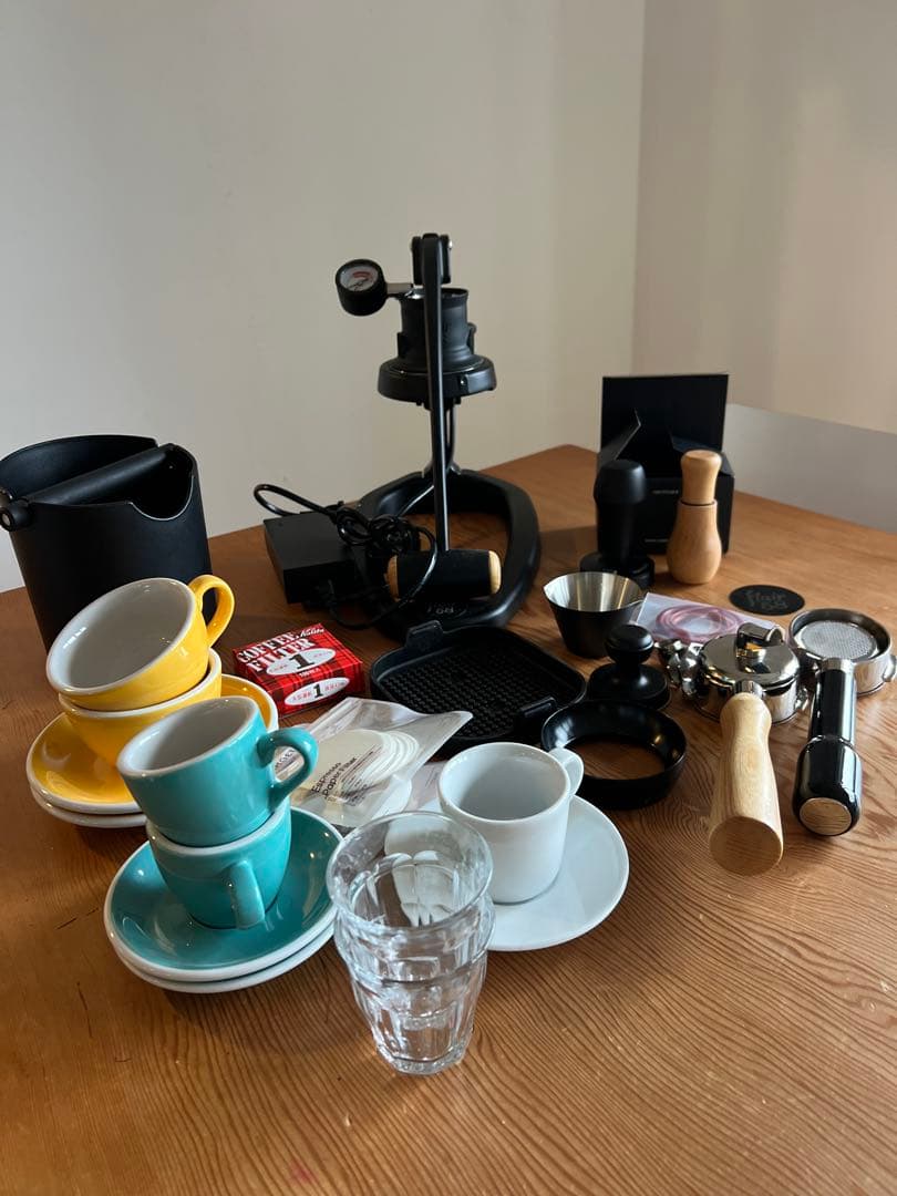 Flair 58 エスプレッソマシン カップなどなど、いろいろ付いてます！