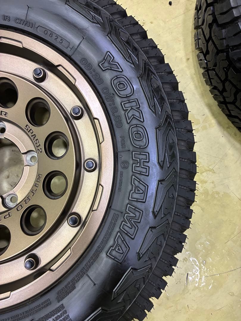 ジムニーシエラノマドタイヤホイール4セット 215 70 16 極美品　激安