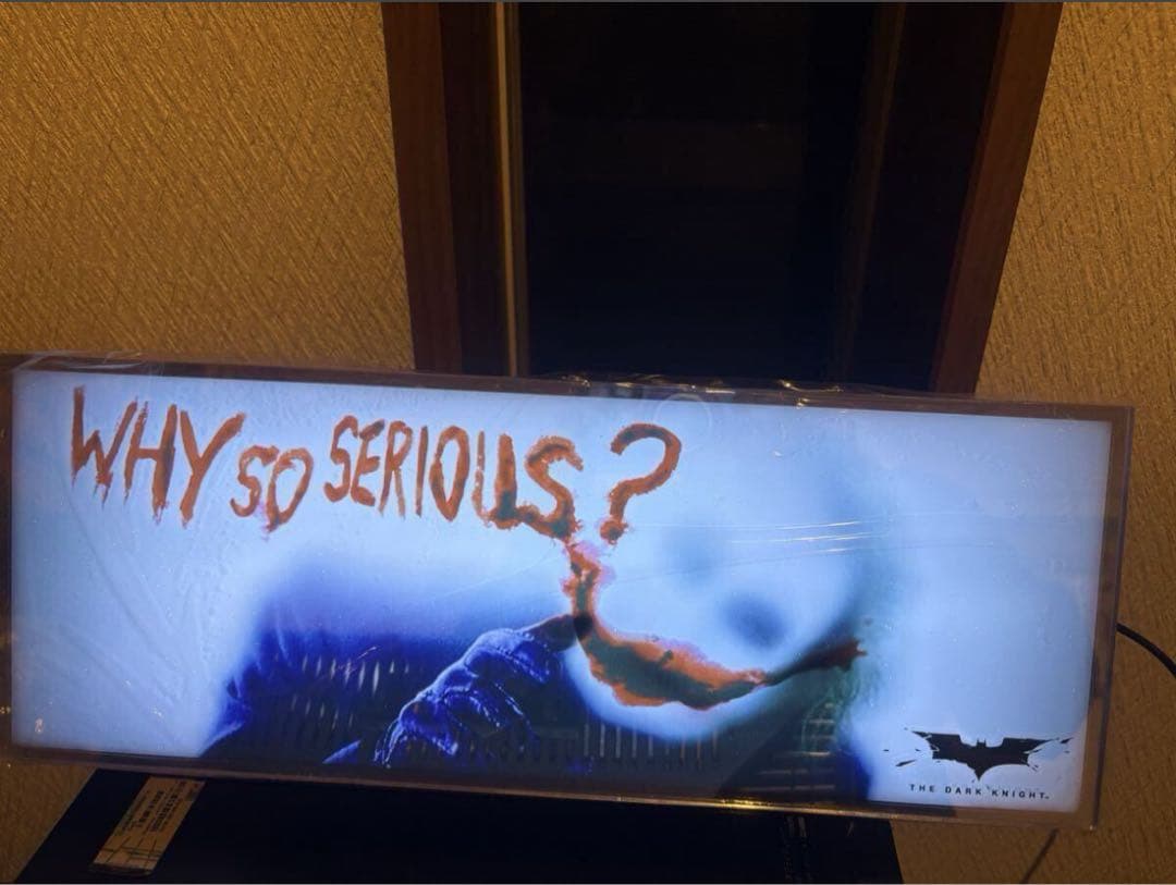 ホットトイズ　ダークナイト　ライトボックス バットマン ジョーカートイサピエンス