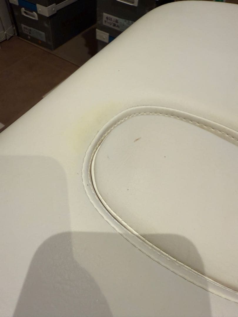電動エステベッド 有孔　 整体　マッサージ