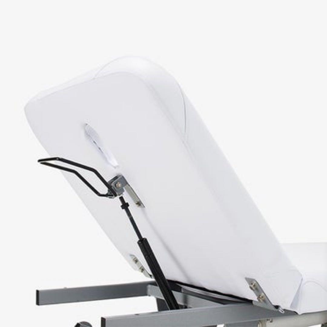 電動エステベッド 有孔　 整体　マッサージ