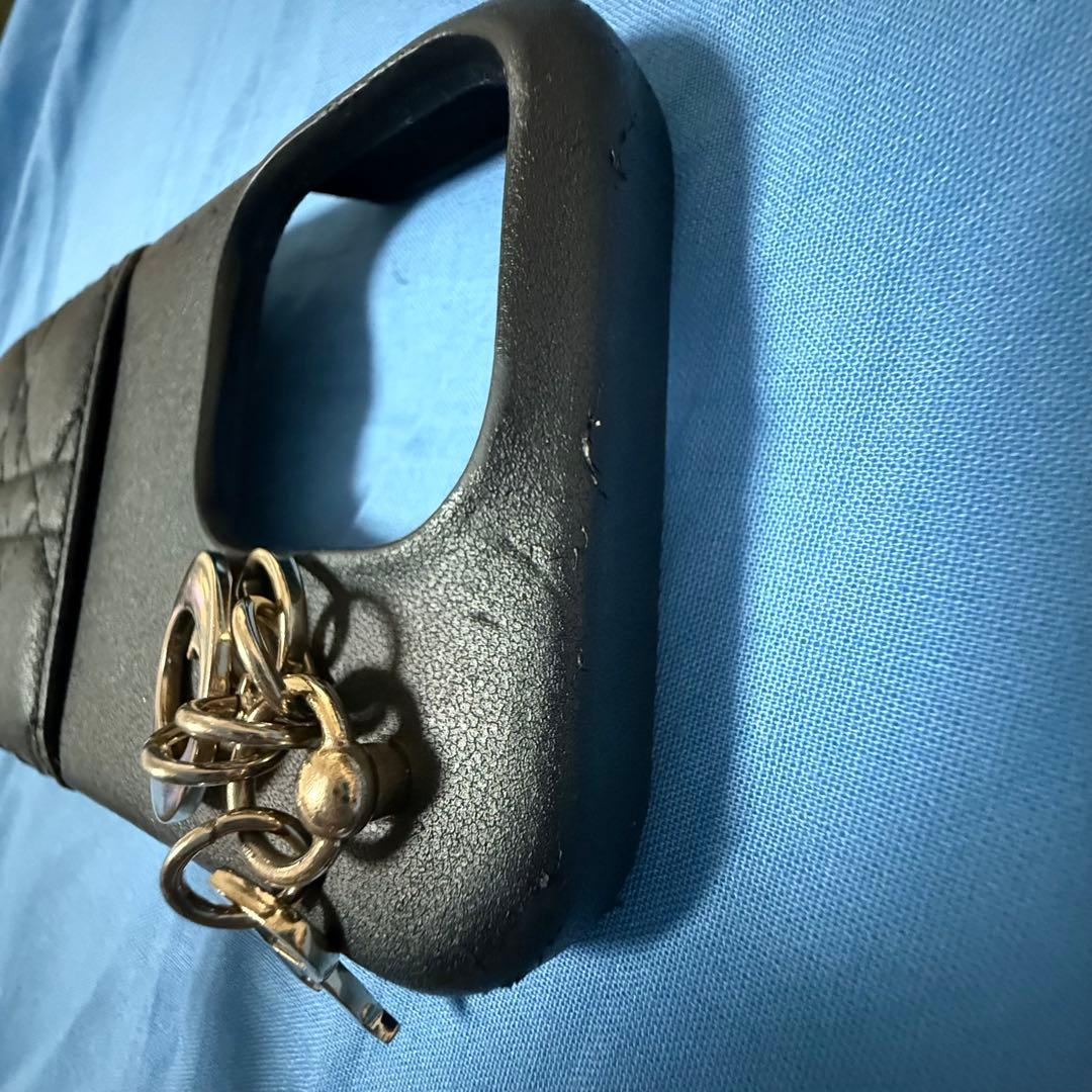 Dior ディオール iPhon14pro ブラックレザーチャーム付き【美品】