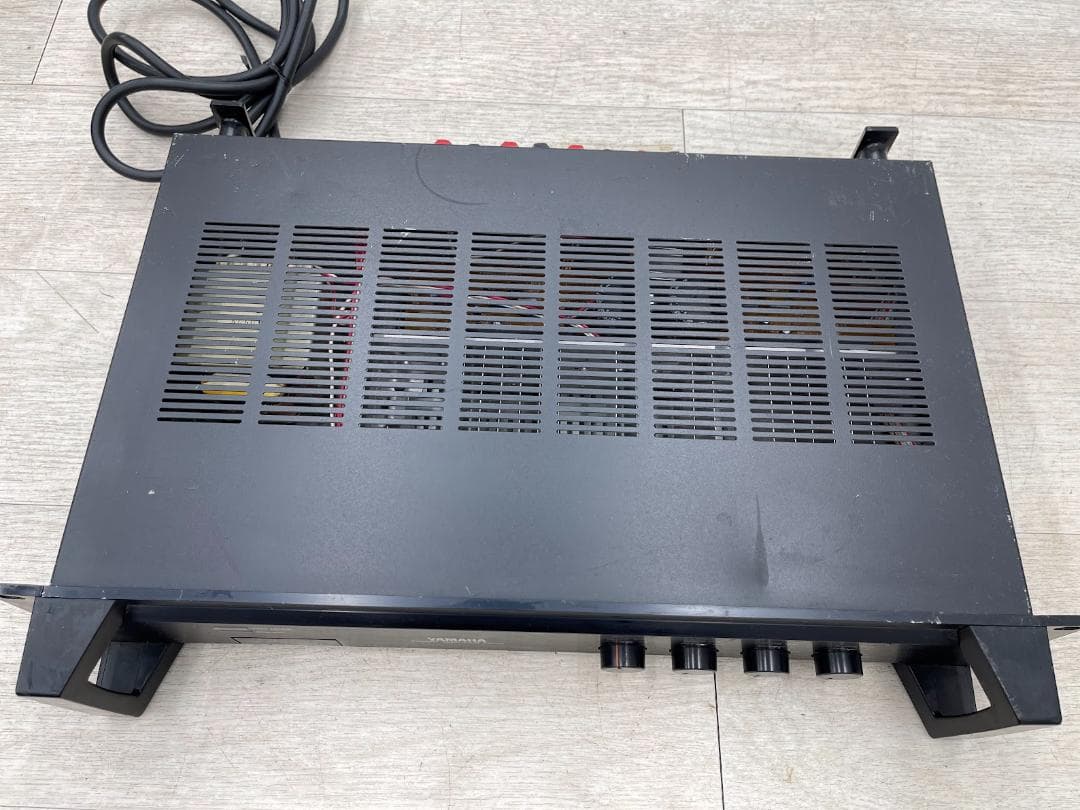ヤマハ パワーアンプ P2040 4チャンネル 動作確認済 業務用 音響機器 2