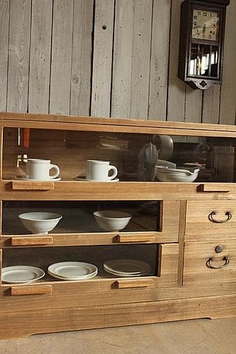 前面ガラスの引き出し3段×小引き出し2段　食器棚　シャツケース　タンス　古家具