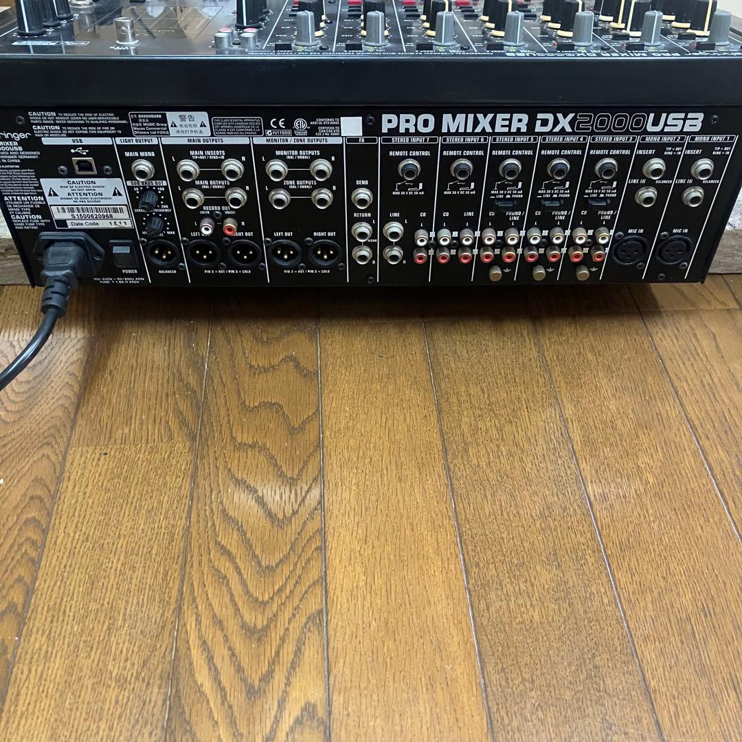 Behringer DX2000USB DJミキサー