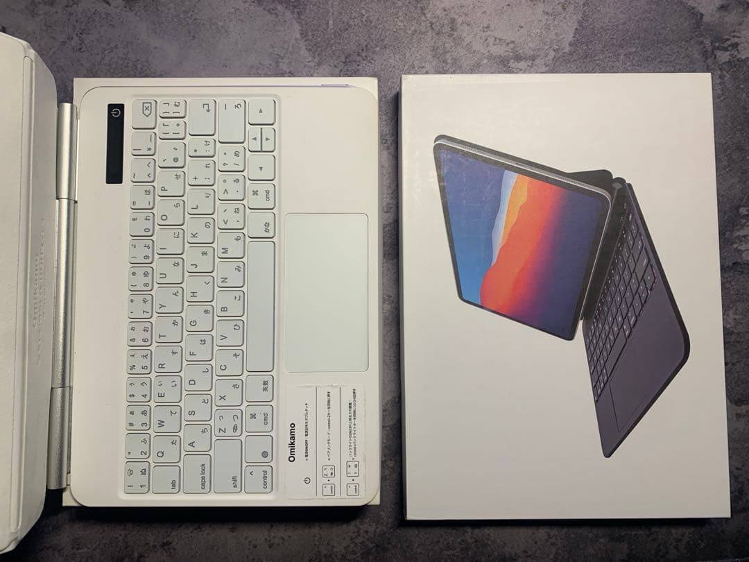 こ*め様 ipad air 第5世代 M1チップ Wi-Fi 64GB ケース付