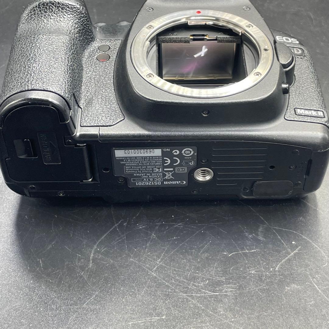 Canon EOS 5D Mark II デジタル一眼レフ