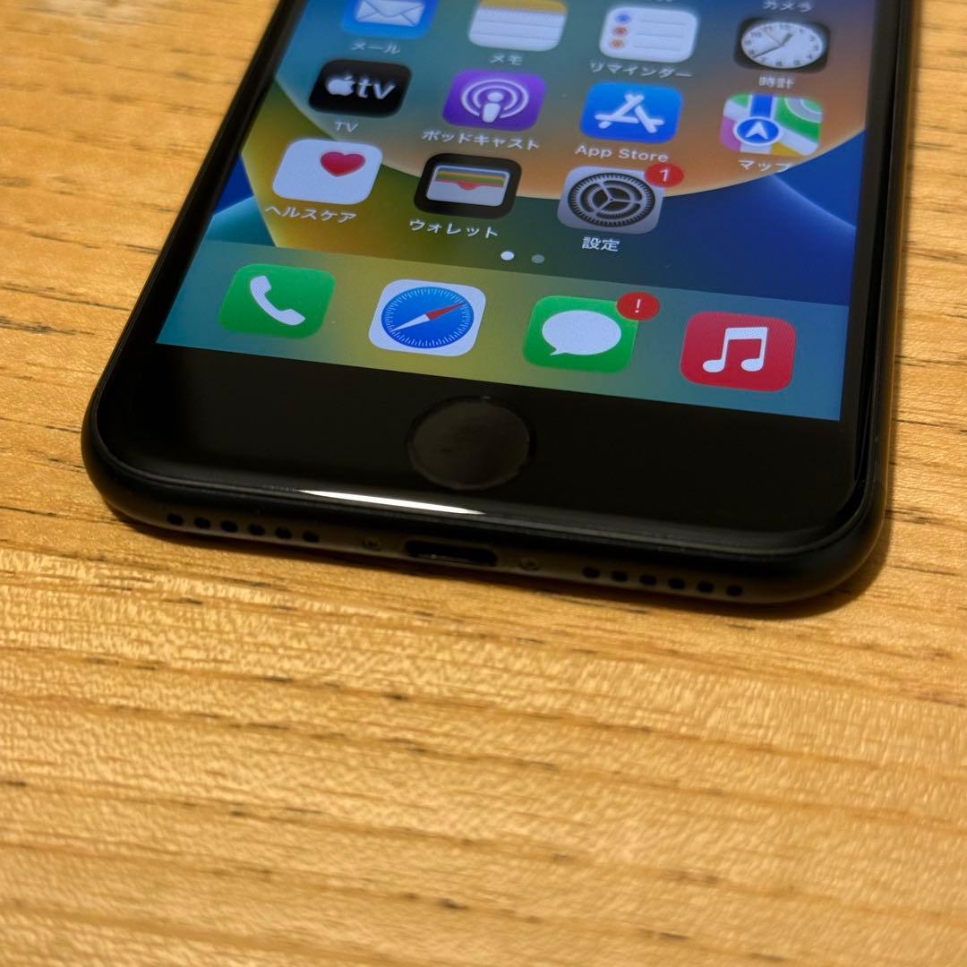 iPhone SE 第3世代 64GB SIMフリー　バッテリー100%