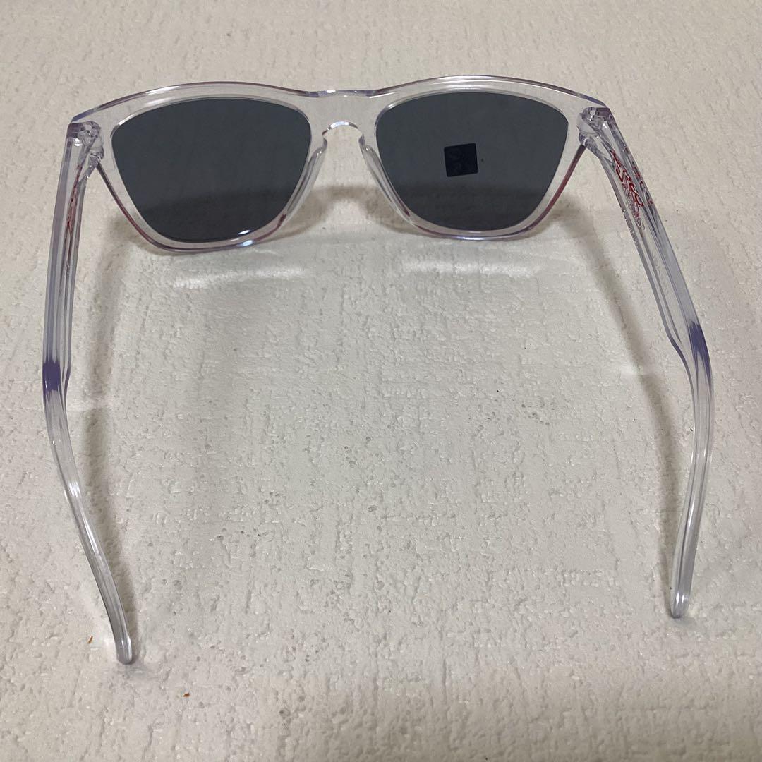 ⭐︎新品未使用⭐︎OAKLEY サングラス　OO9013-A5