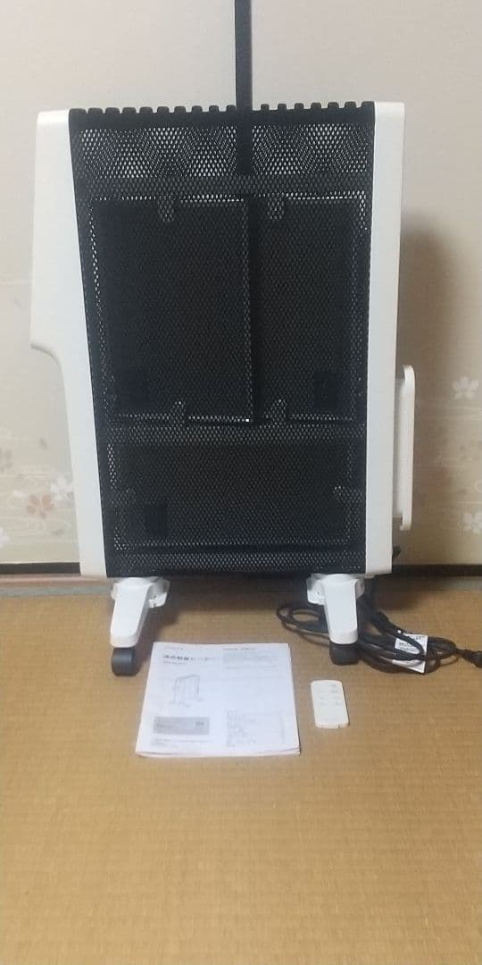 siroca 遠赤軽量ヒーター かるポカ 2025年製