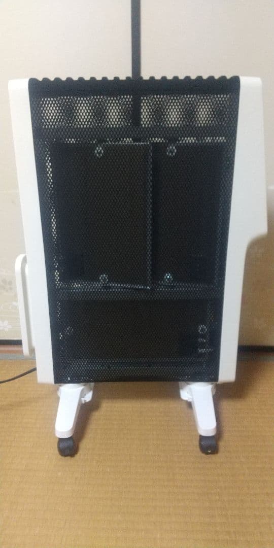 siroca 遠赤軽量ヒーター かるポカ 2025年製