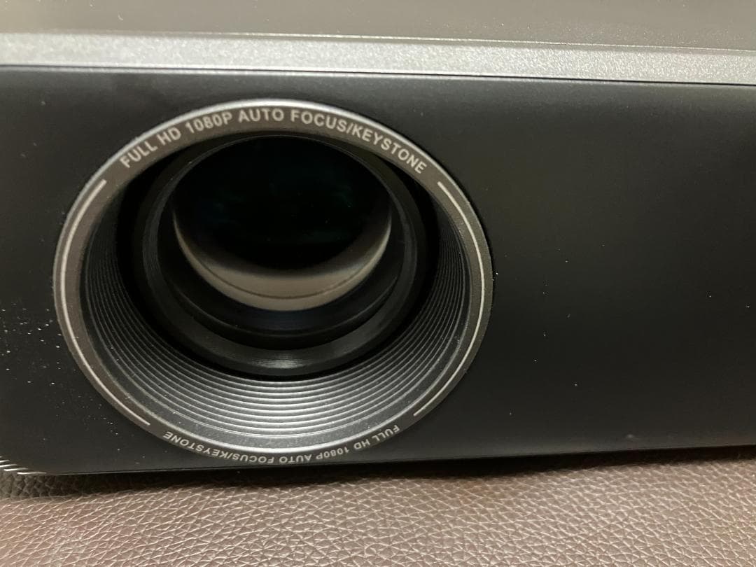 プロジェクター 　iWiMiUS P65 4k　1000ASNI