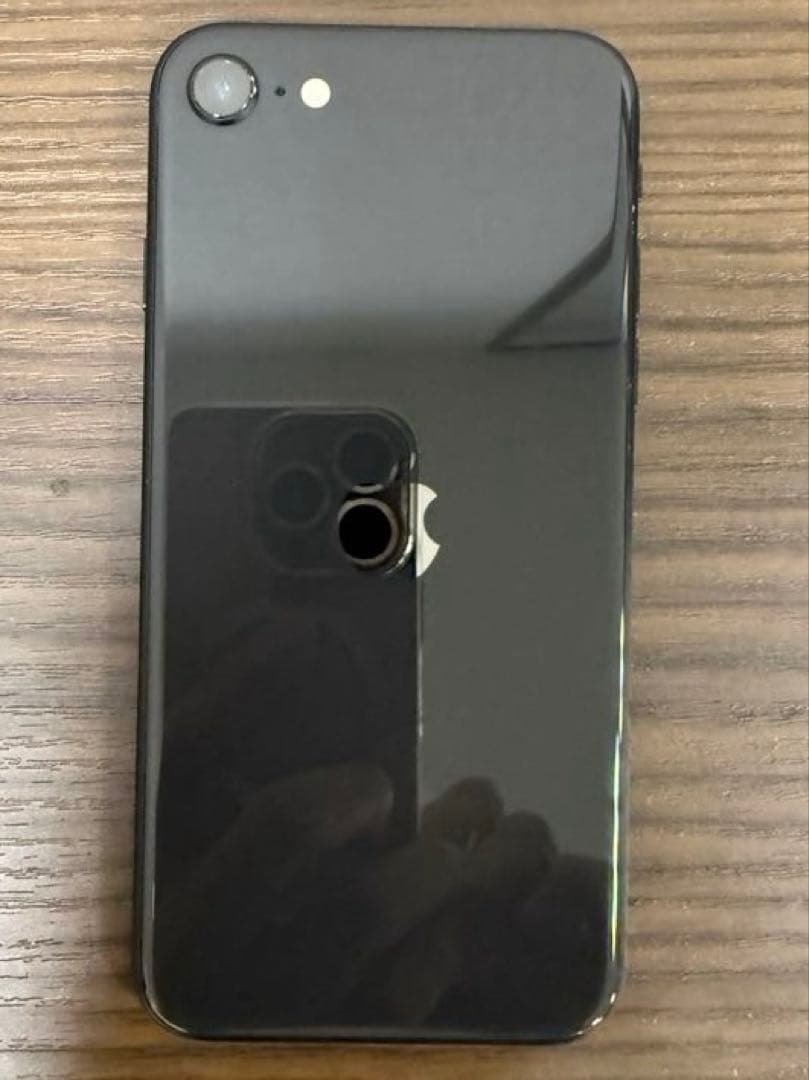 Apple iPhone SE 第2世代 64GB ブラック