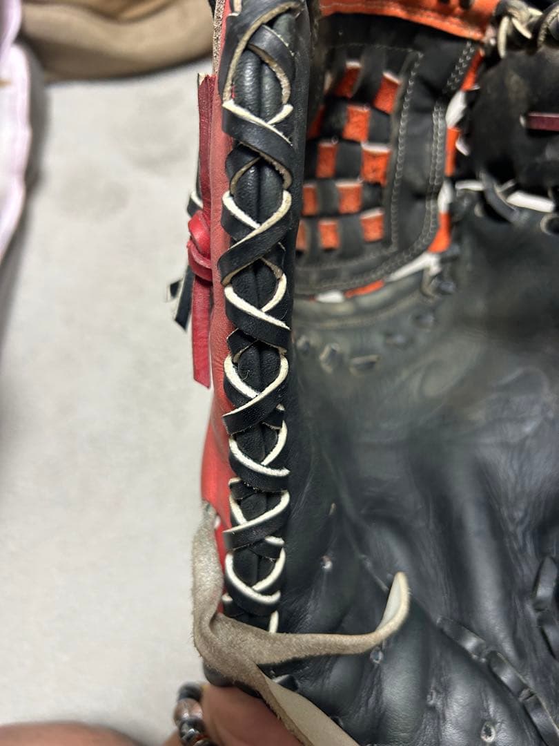 (数日限定)即戦力ジームスファーストミット