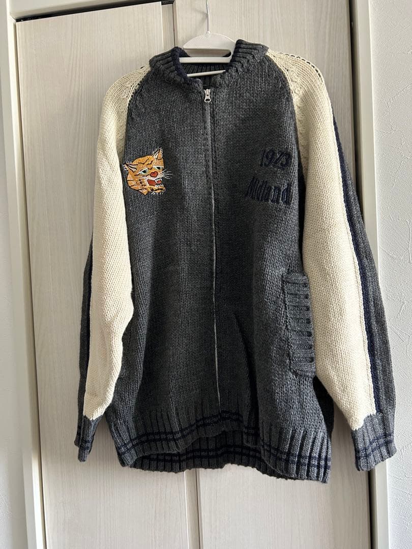 スカジャン風ニットブルゾン　ニコアンド