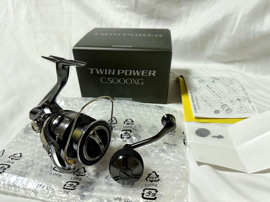 SHIMANO 24 ツインパワー C5000XG 新品 未使用