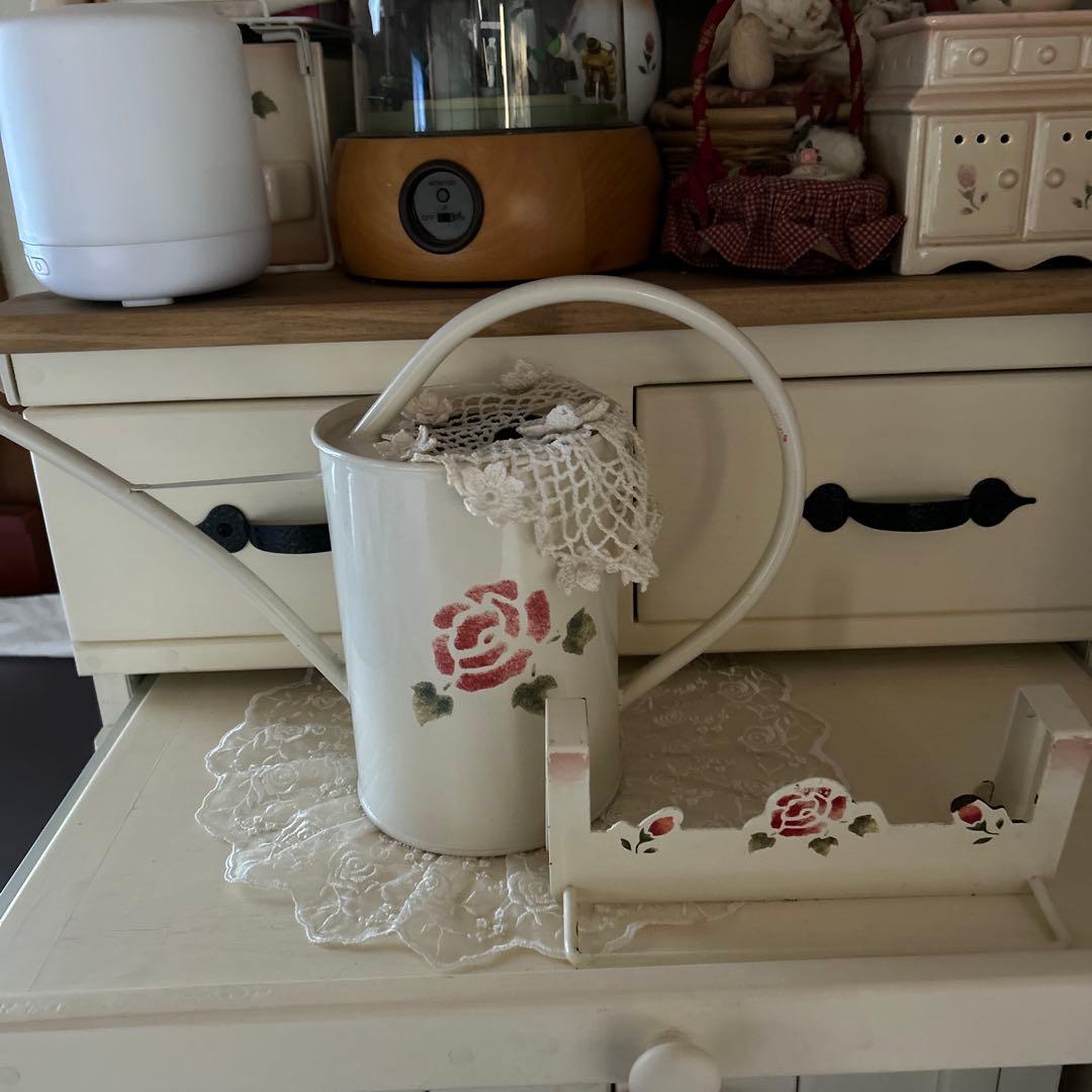 マニーじょうろとタオルかけ