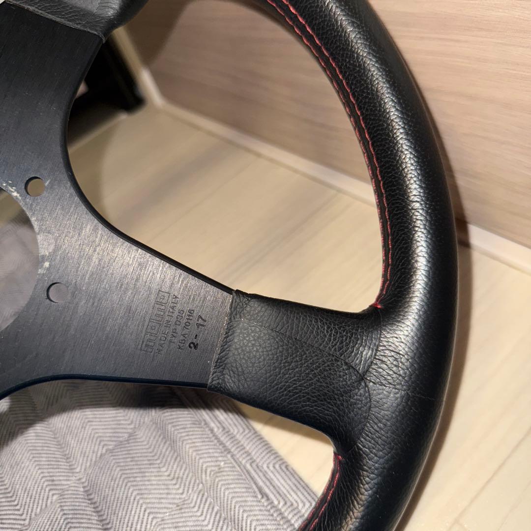 momo Tuner ステアリング