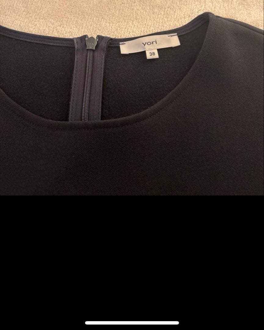 yori ヨリ ネイビー ソフト裏起毛フリルブラウス 2022AW