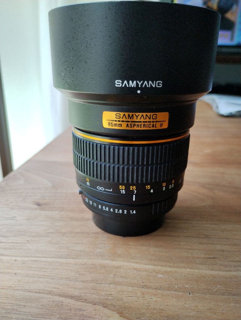 SAMYANG 85mm F1.4 　単焦点レンズ　PENTAX Kマウント