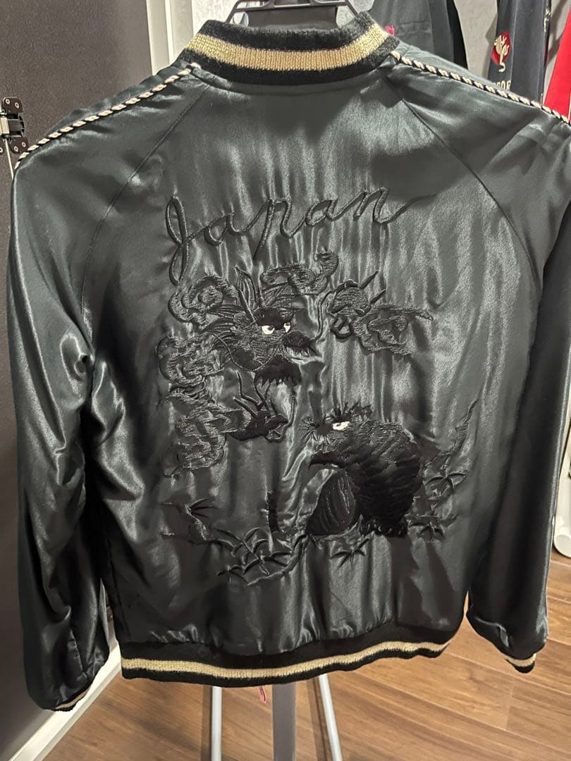 2日値下げ　美品　希少beams ✖️東洋スカジャン 黒龍虎　レディースサイズF