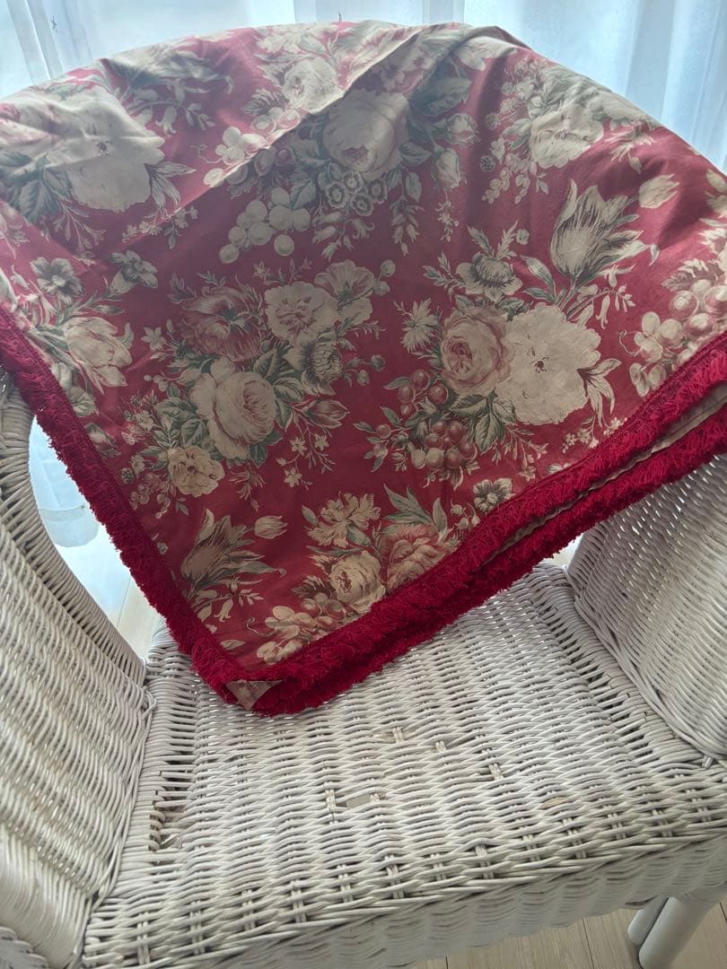 赤い花柄フリンジ付き クロス ファブリック アンティーク フランスアンティーク