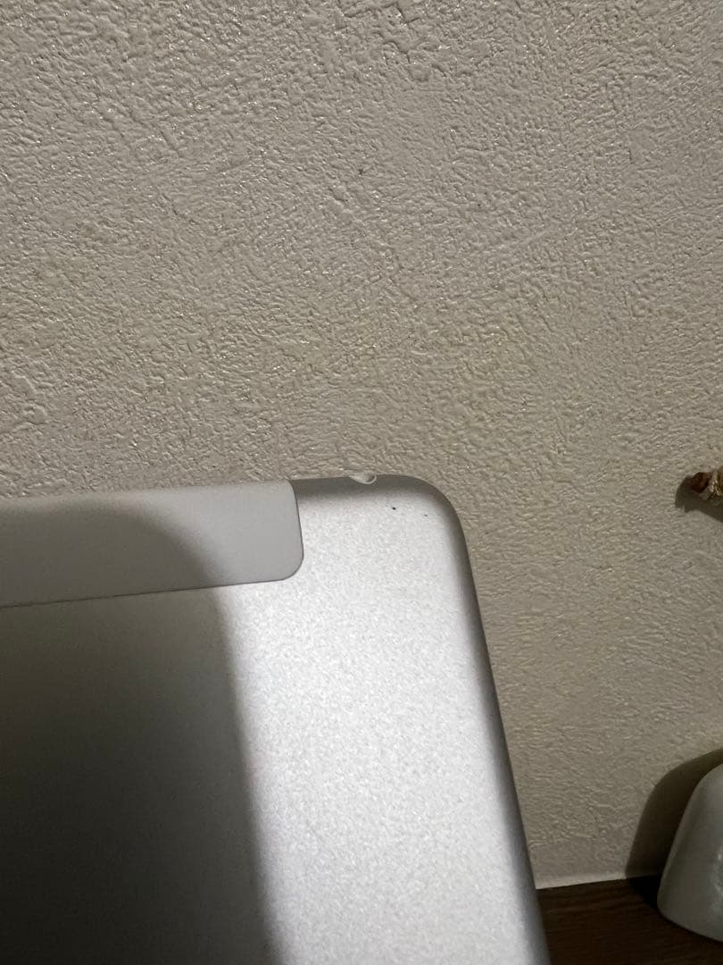 Apple iPad (第7世代)32GB シルバーwi-hi+Cellular