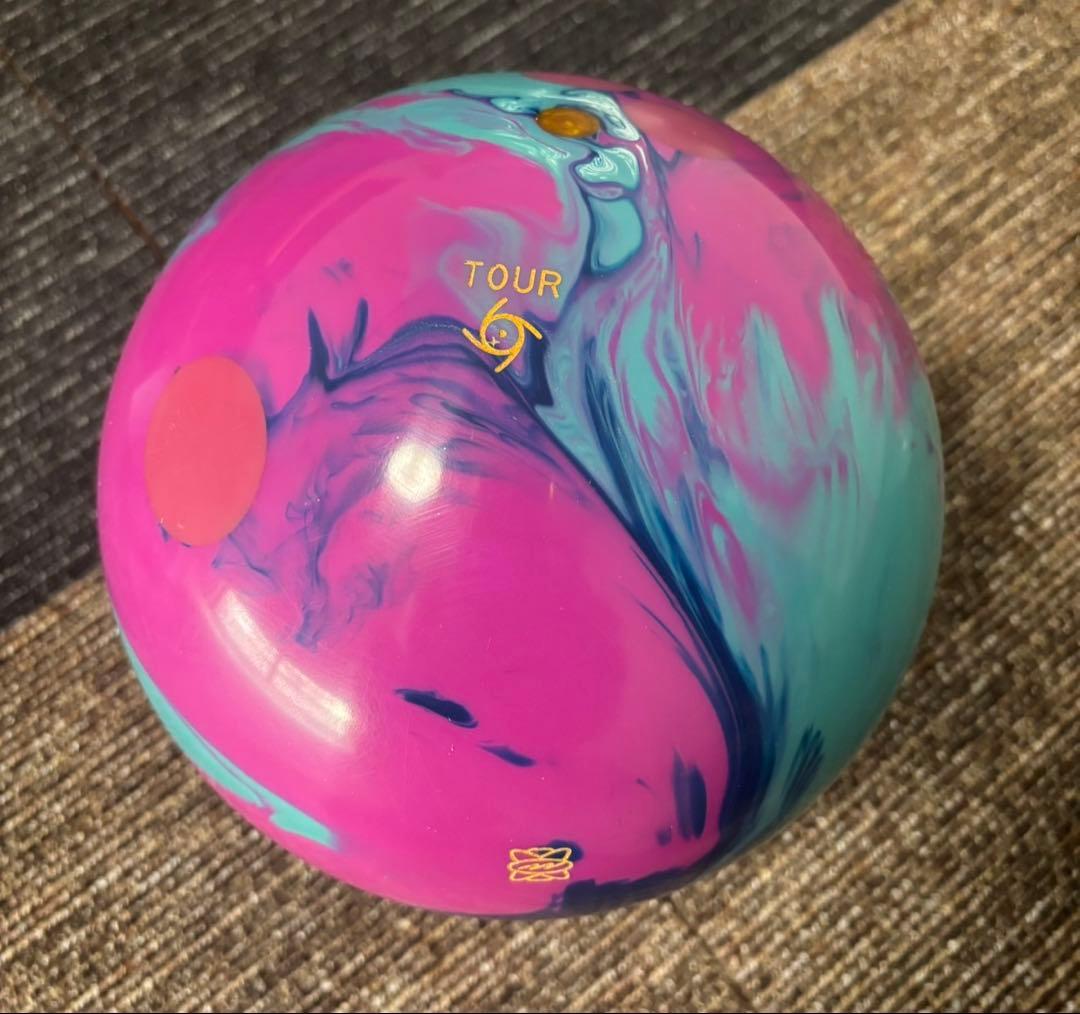 ボウリングボール　ストーム　フィジックスツアー　15P 5G前後　プラグ済