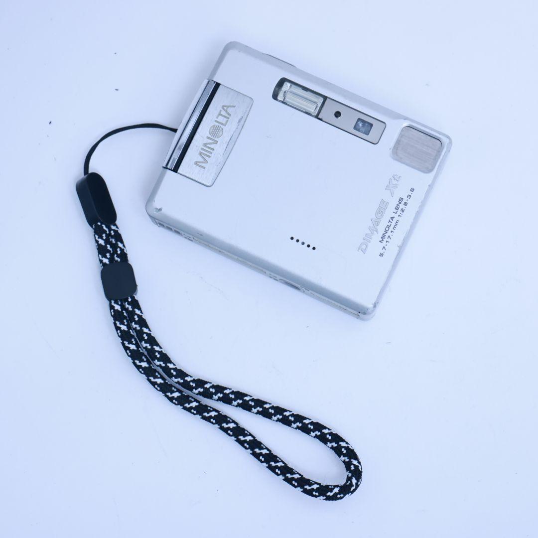 スマホ転送可 MINOLTA デジタルカメラ メモリーカード他付 コンデジ