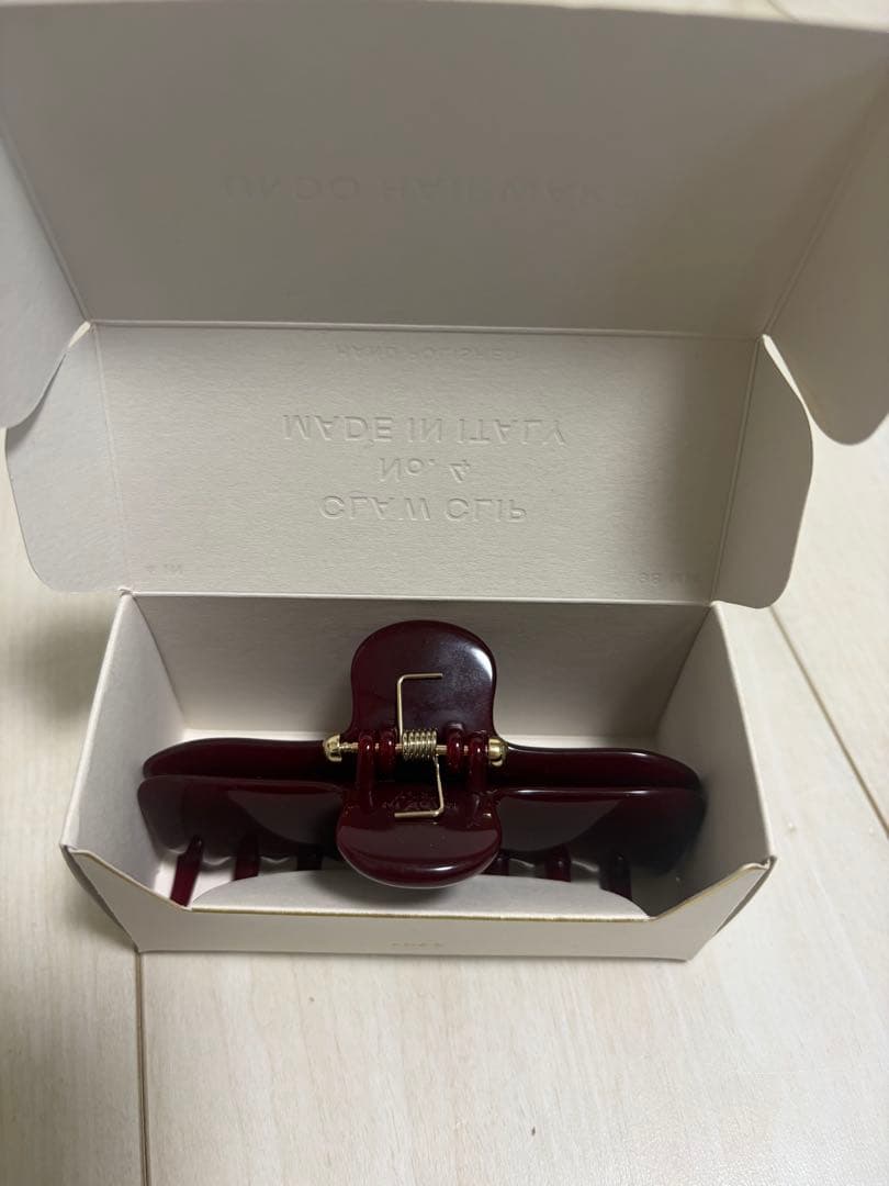 Undo Hairware No. 4 Claw クリップ ボルドー