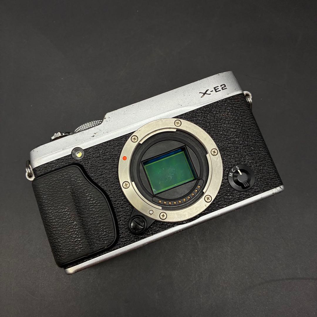 【動作確認済み】Fujifilm X-E2 ボディ　ミラーレス一眼カメラ