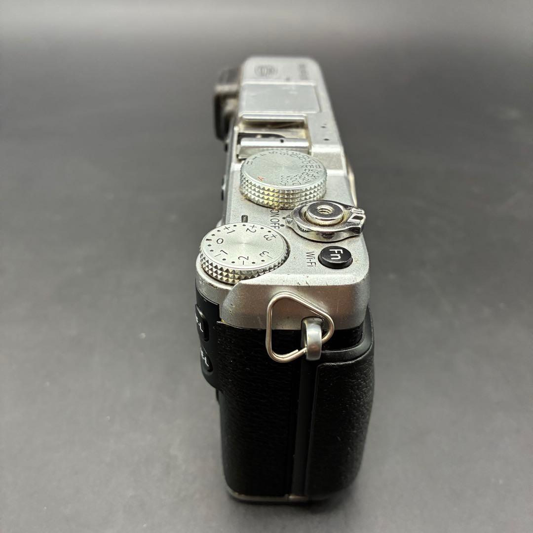【動作確認済み】Fujifilm X-E2 ボディ　ミラーレス一眼カメラ