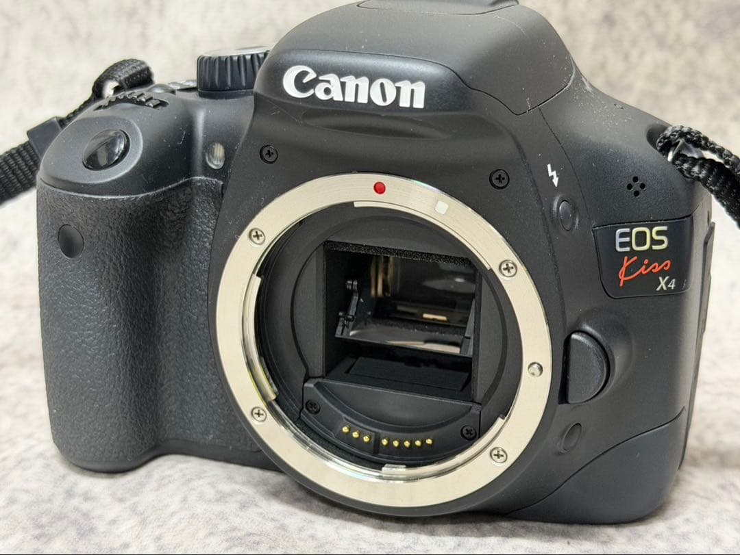 EOS kiss x4 ダブルズームキット